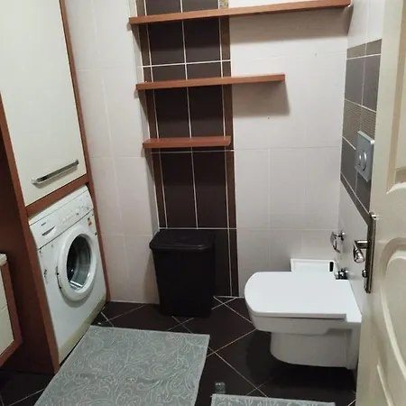 Duplex Flat With Terrace, In The Center. 아파트 *