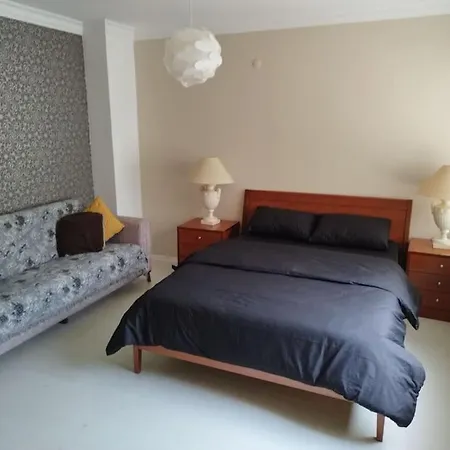 아파트 Duplex Flat With Terrace, In The Center. *